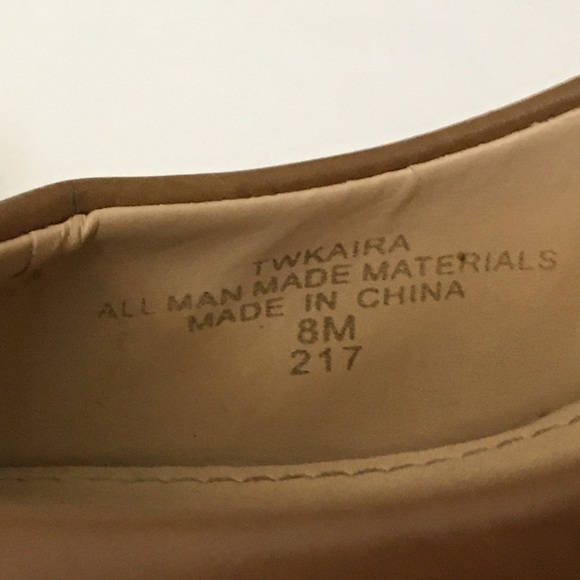 Tommy Hilfiger Twkaira Heels Logo Patent Leather Pumps Nude Monogram Buckle 8M - Picture 6 of 9